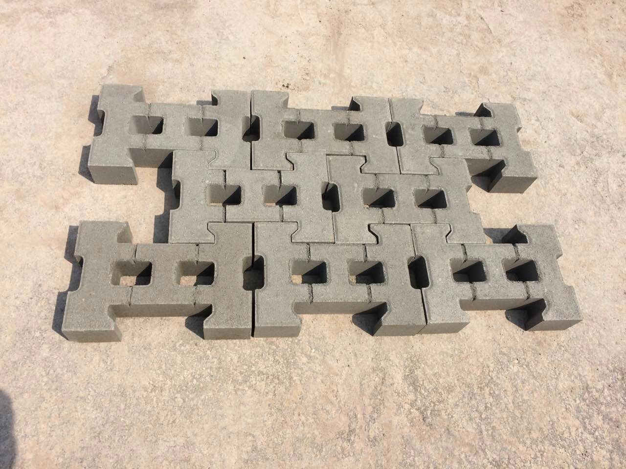 ˮש
